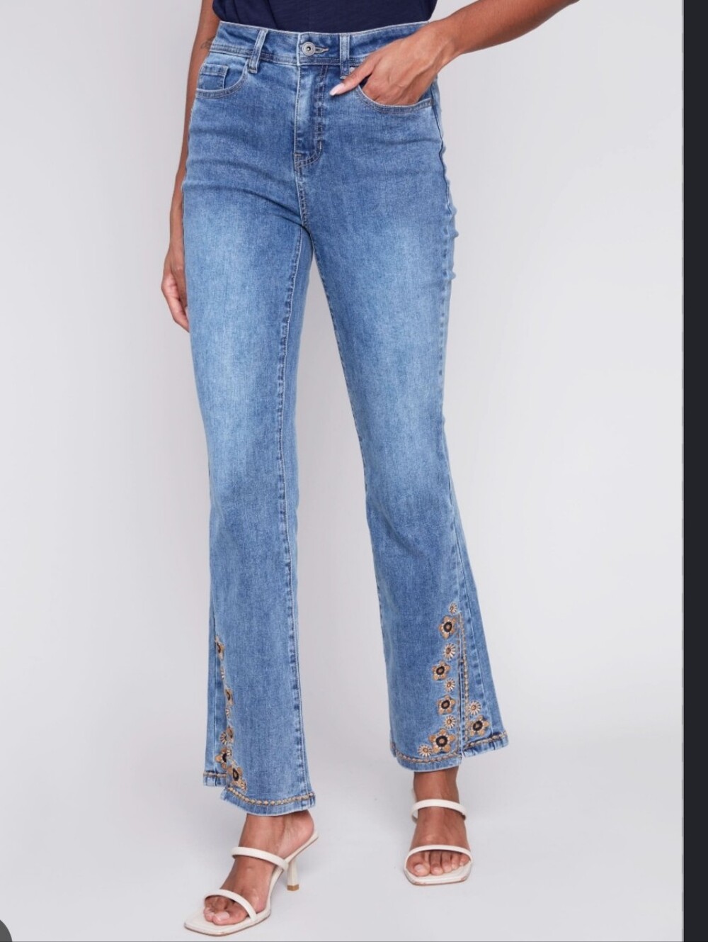 Charlie B. Slit Bell Buttom Jrans Qith Embroidered Slit